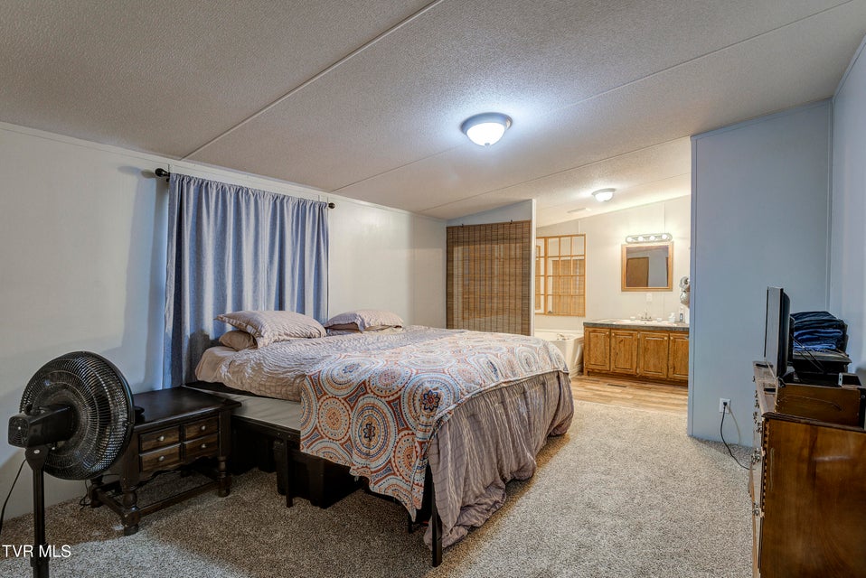 Photo #17: 352 Bear Hollow Road