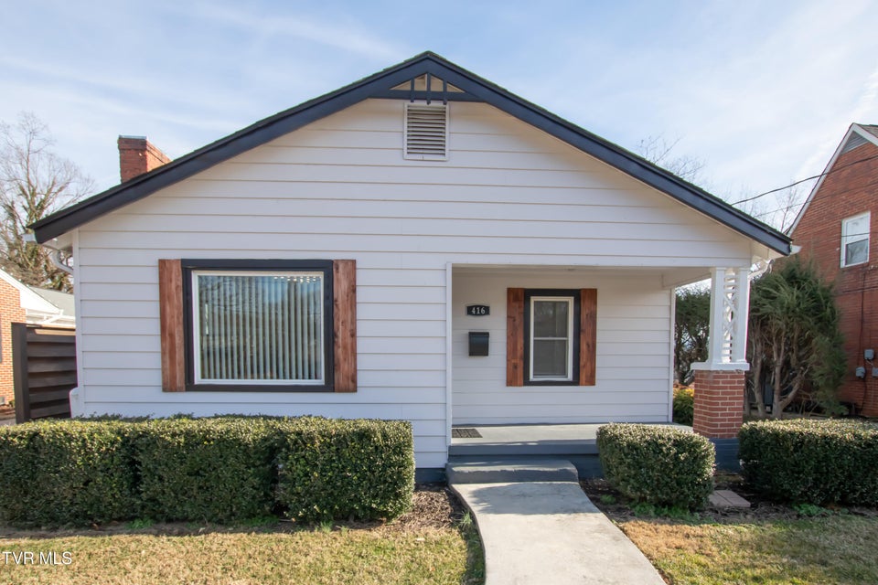 Photo #40: 416 Randolph Street