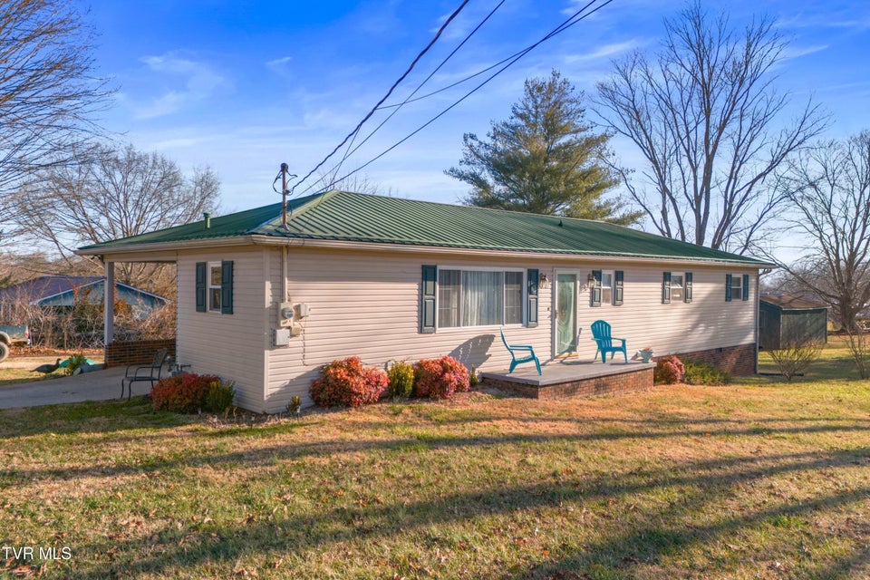 Photo #21: 100 Carroll Circle