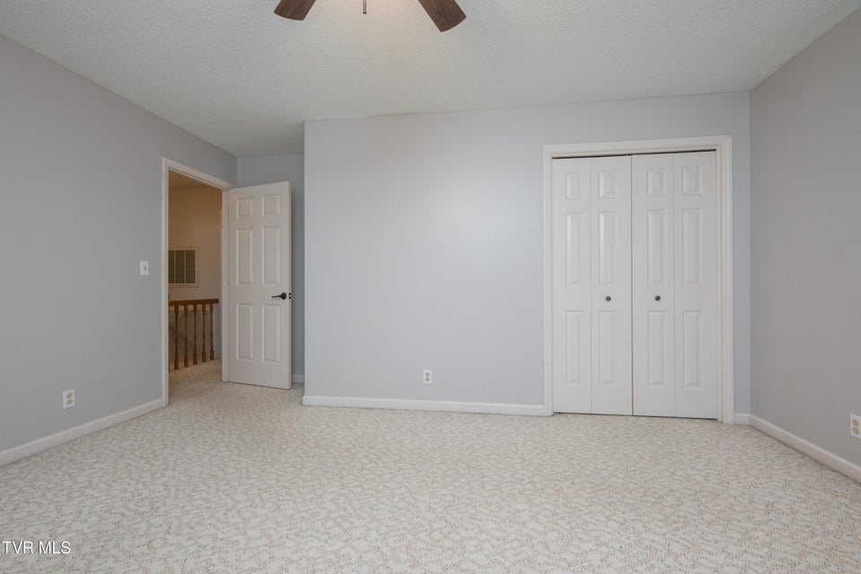 Photo #41: 285 Chesterfield Drive