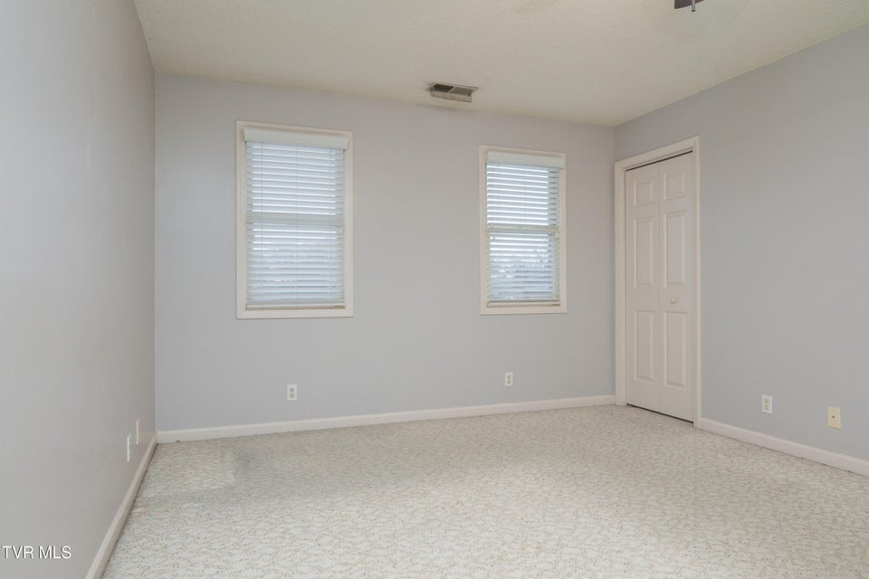 Photo #45: 285 Chesterfield Drive