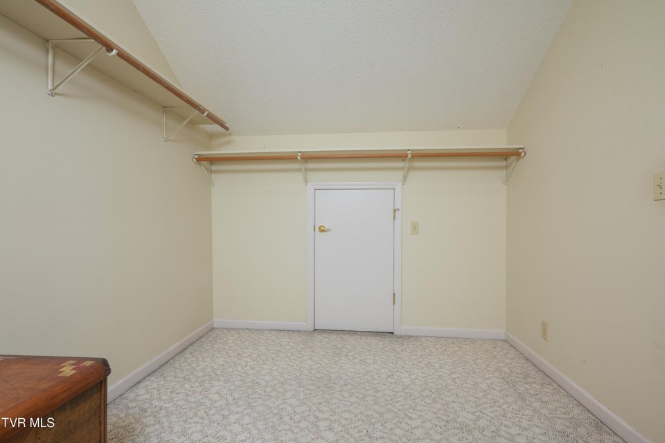 Photo #47: 285 Chesterfield Drive