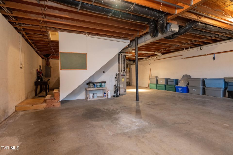 Photo #57: 285 Chesterfield Drive