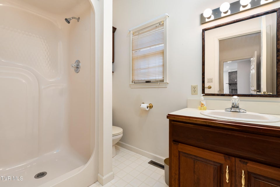 Photo #22: 220 Rock Springs Road