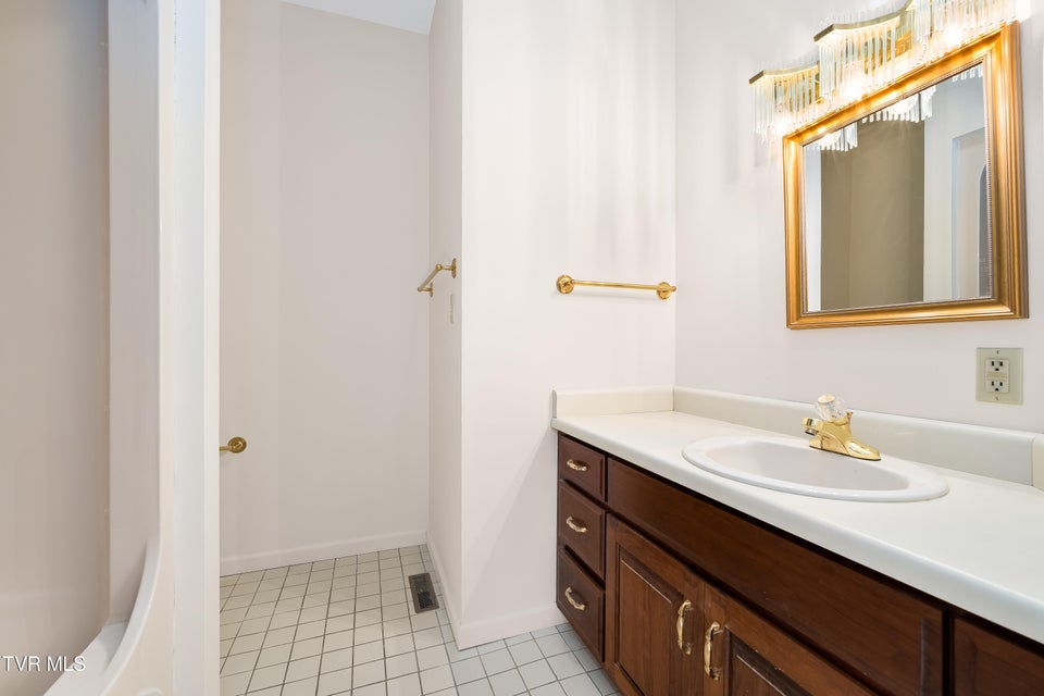 Photo #26: 220 Rock Springs Road