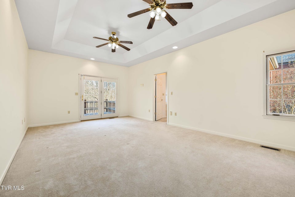 Photo #32: 220 Rock Springs Road