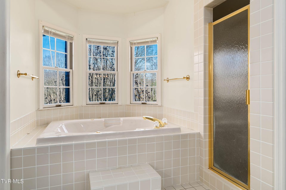 Photo #36: 220 Rock Springs Road