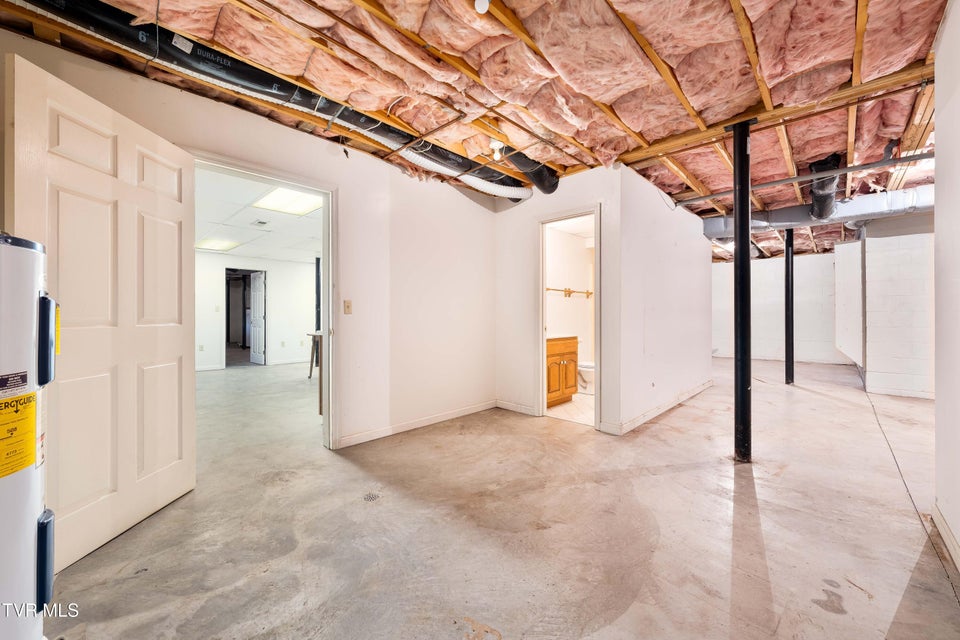 Photo #39: 220 Rock Springs Road