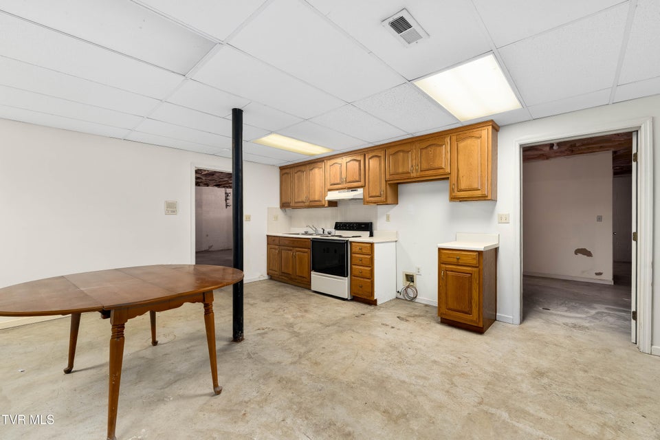 Photo #45: 220 Rock Springs Road