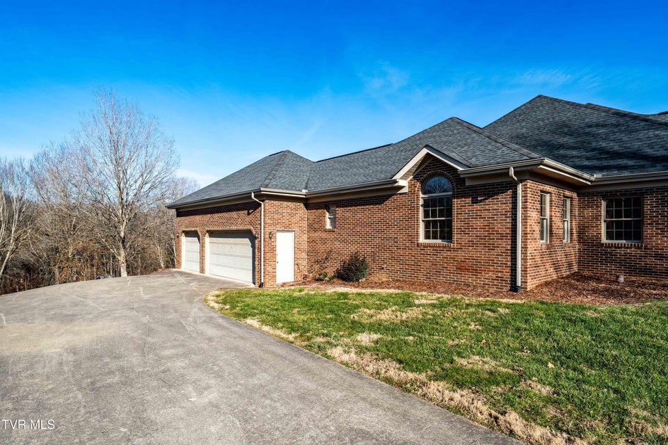 Photo #55: 220 Rock Springs Road