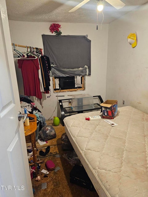 Photo #8: 1825 Sweetbriar Road