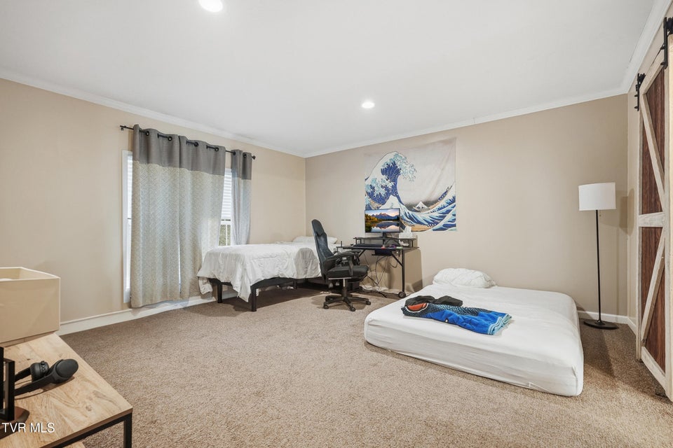 Photo #12: 206 Wampler Avenue