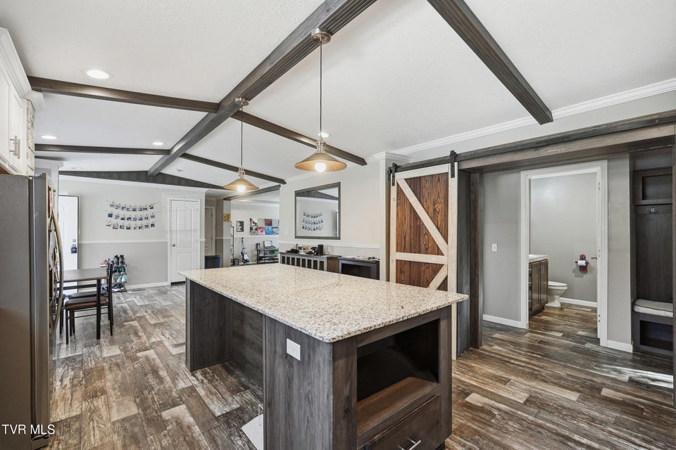 Photo #5: 206 Wampler Avenue