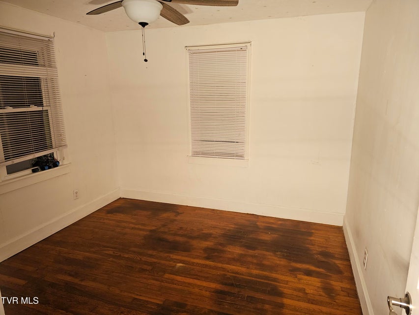 Photo #16: 3910 Bond Drive