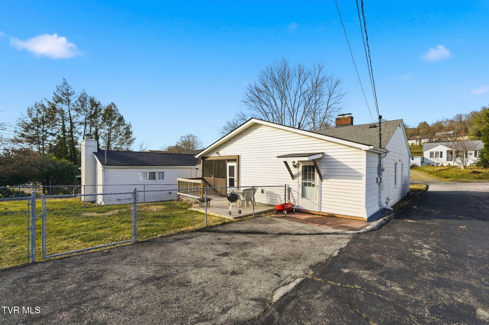 Photo #22: 557 Jackson Street