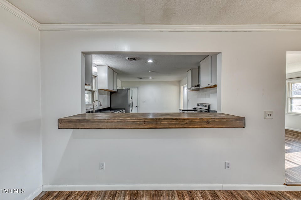 Photo #12: 1956 Enterprise Road