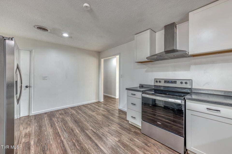 Photo #20: 1956 Enterprise Road