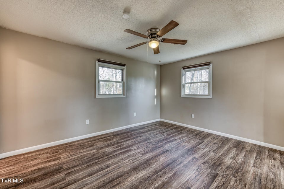 Photo #21: 1956 Enterprise Road