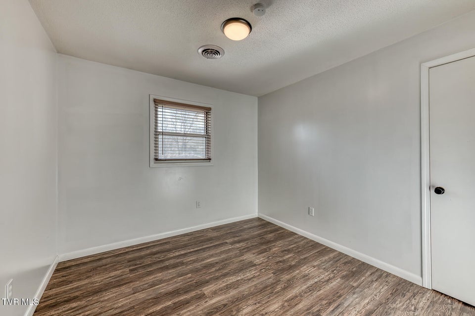 Photo #25: 1956 Enterprise Road