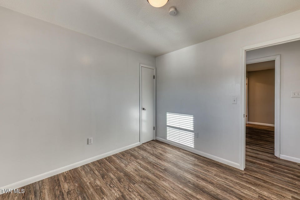 Photo #26: 1956 Enterprise Road