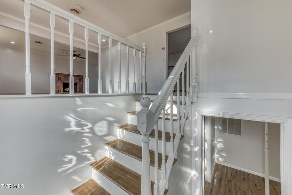 Photo #28: 1956 Enterprise Road