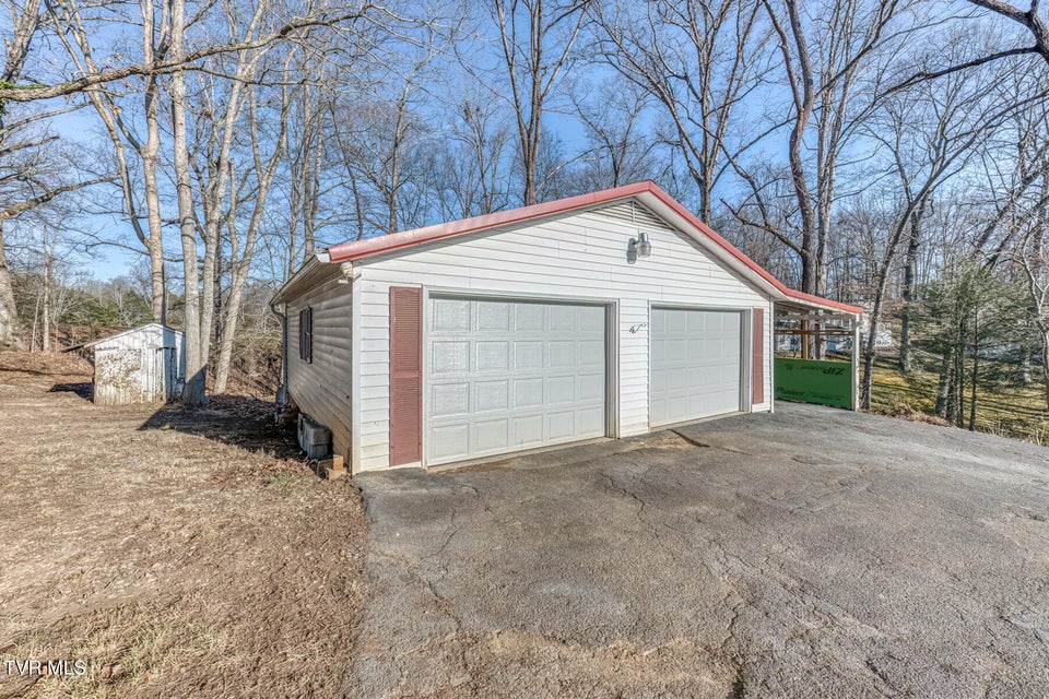 Photo #41: 1956 Enterprise Road