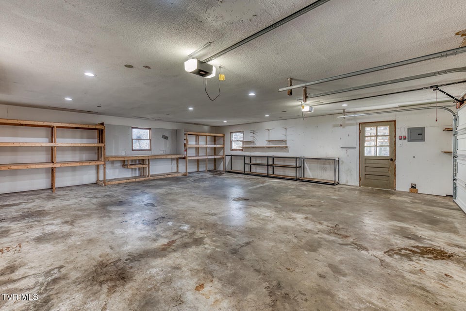 Photo #43: 1956 Enterprise Road