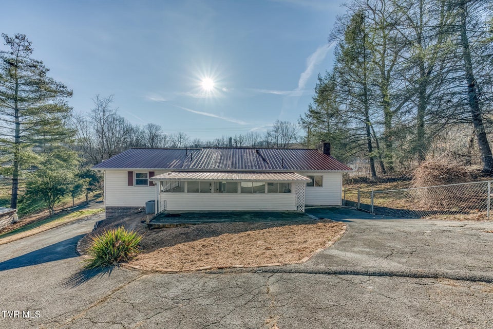 Photo #46: 1956 Enterprise Road