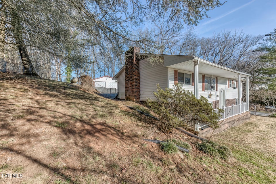 Photo #55: 1956 Enterprise Road