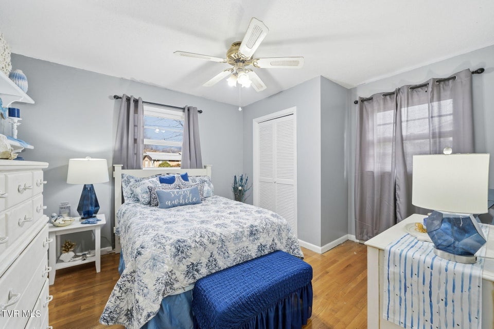 Photo #13: 1200 Michigan Avenue