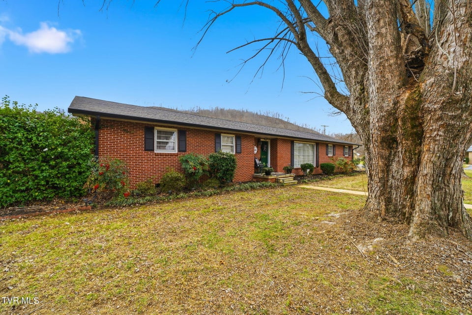 Photo #20: 1200 Michigan Avenue