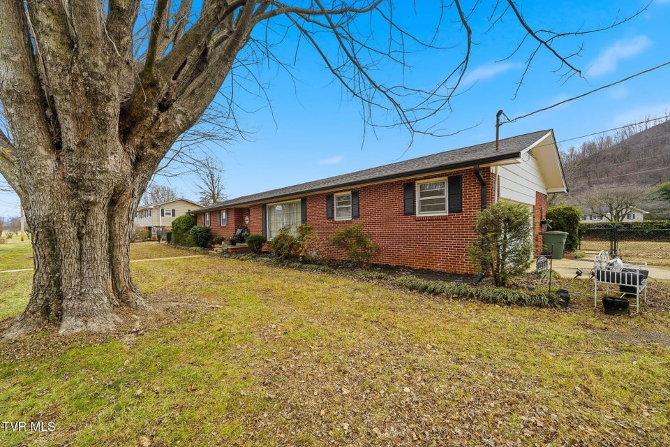 Photo #21: 1200 Michigan Avenue