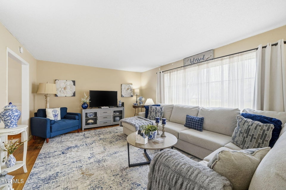 Photo #3: 1200 Michigan Avenue