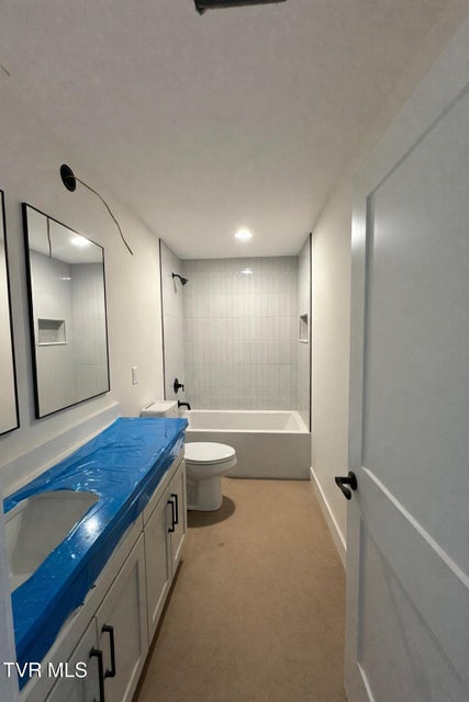 Photo #3: 304 Monroe Drive