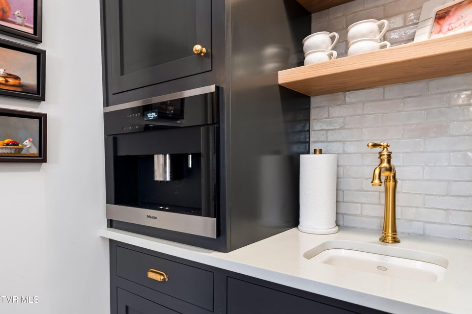 Photo #26: 1815 Waters Edge Drive