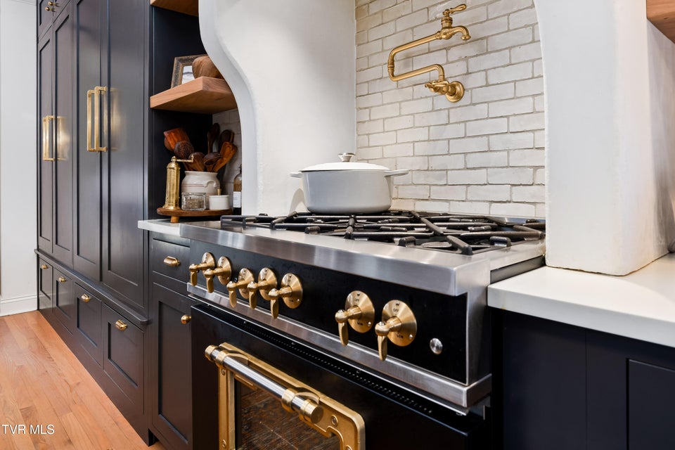 Photo #27: 1815 Waters Edge Drive