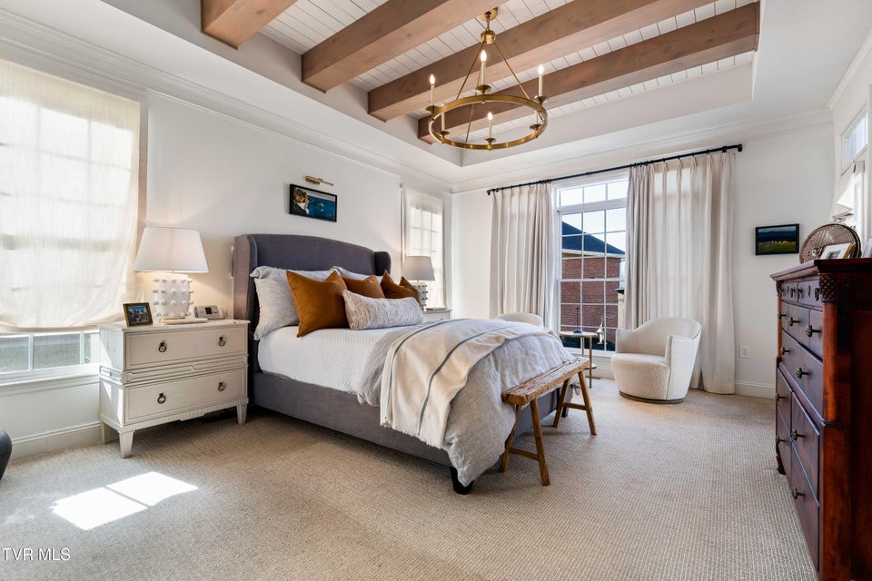 Photo #32: 1815 Waters Edge Drive