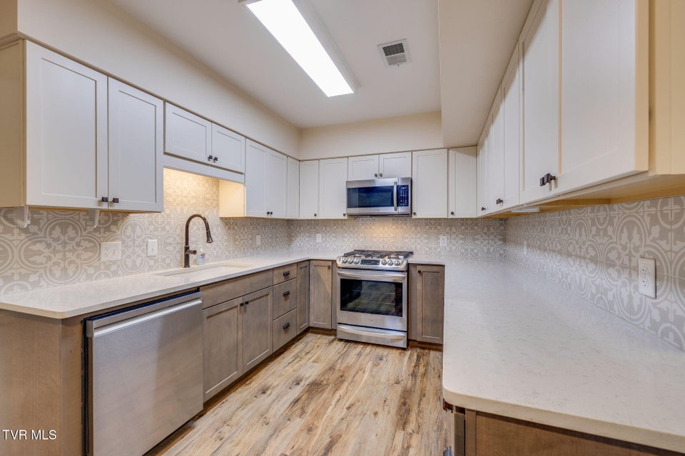 Photo #16: 3320 Martindale Drive