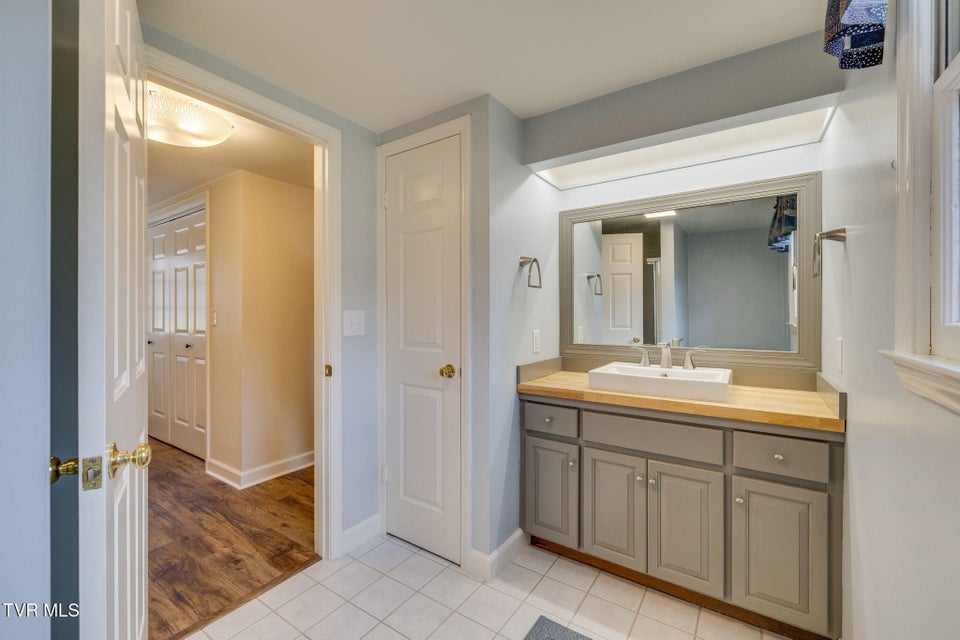 Photo #37: 3320 Martindale Drive