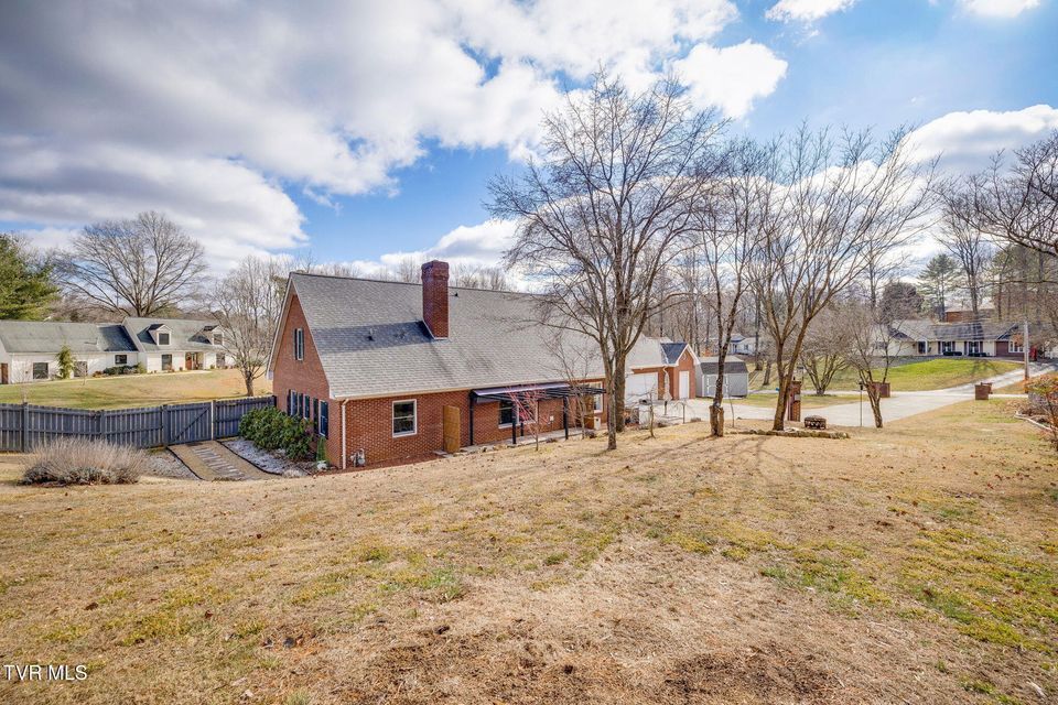 Photo #61: 3320 Martindale Drive