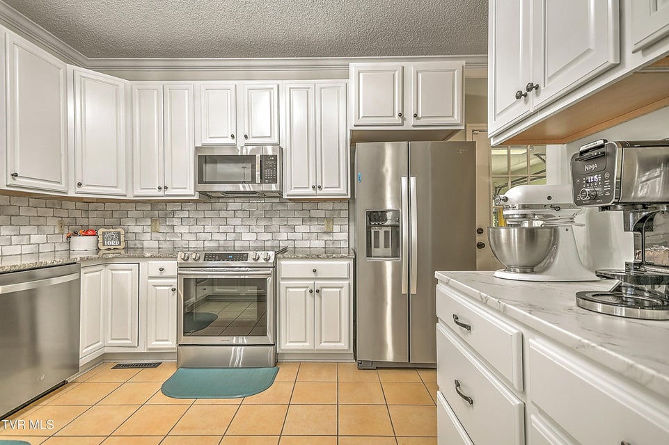 Photo #22: 2308 Granite Drive