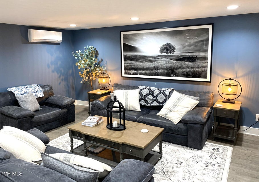 Photo #7: 539 Rambling Road