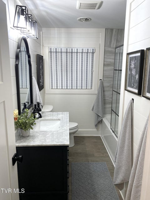 Photo #15: 539 Rambling Road