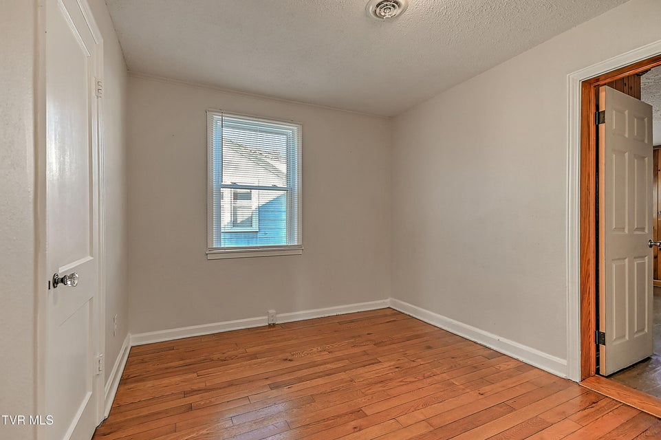 Photo #22: 1405 Newton Street