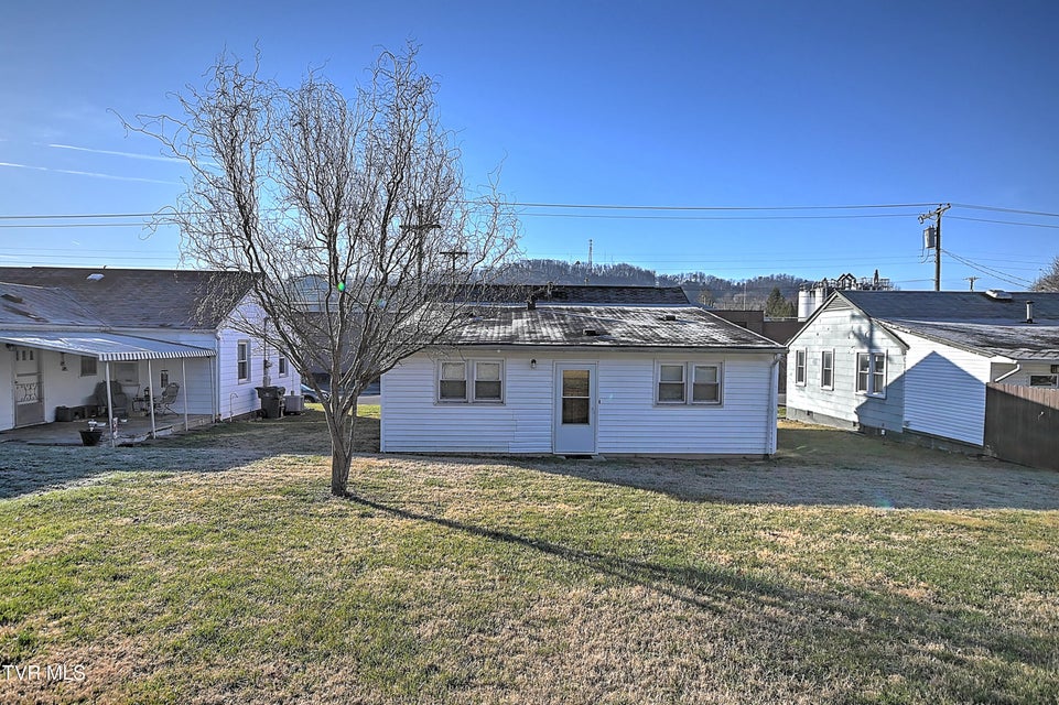 Photo #28: 1405 Newton Street