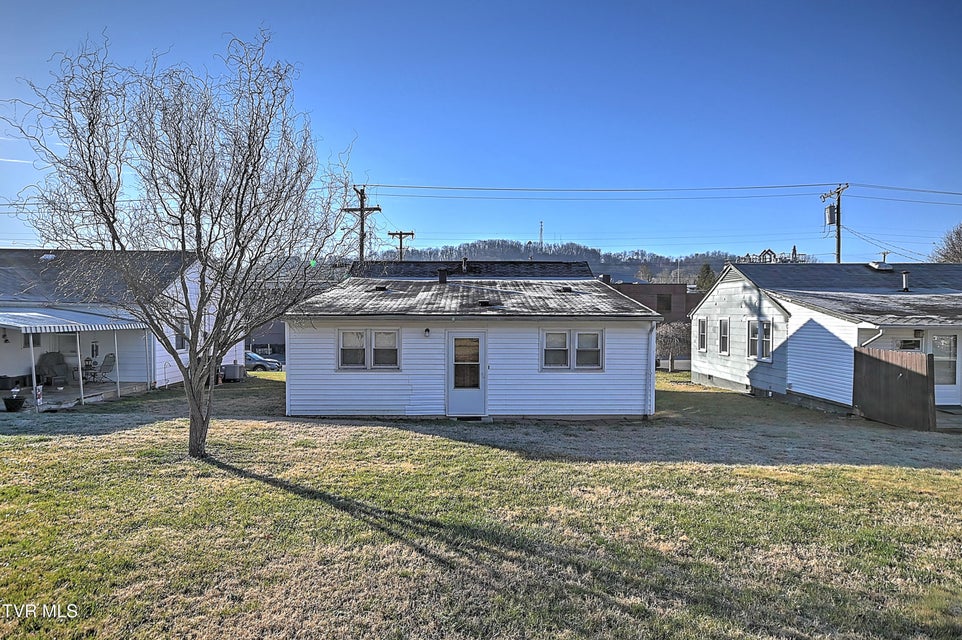 Photo #29: 1405 Newton Street