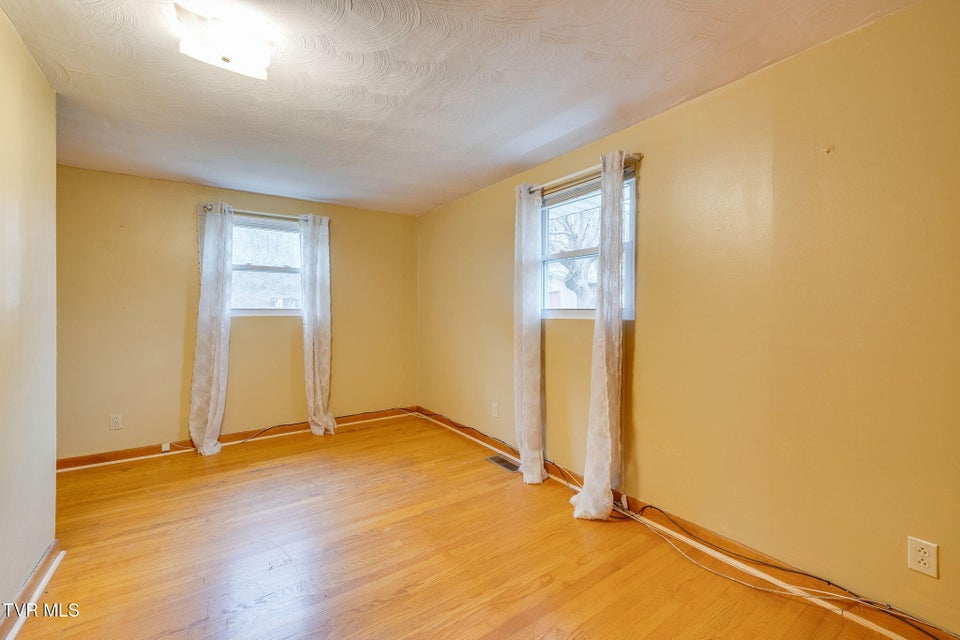 Photo #16: 165 Astor Dr Drive