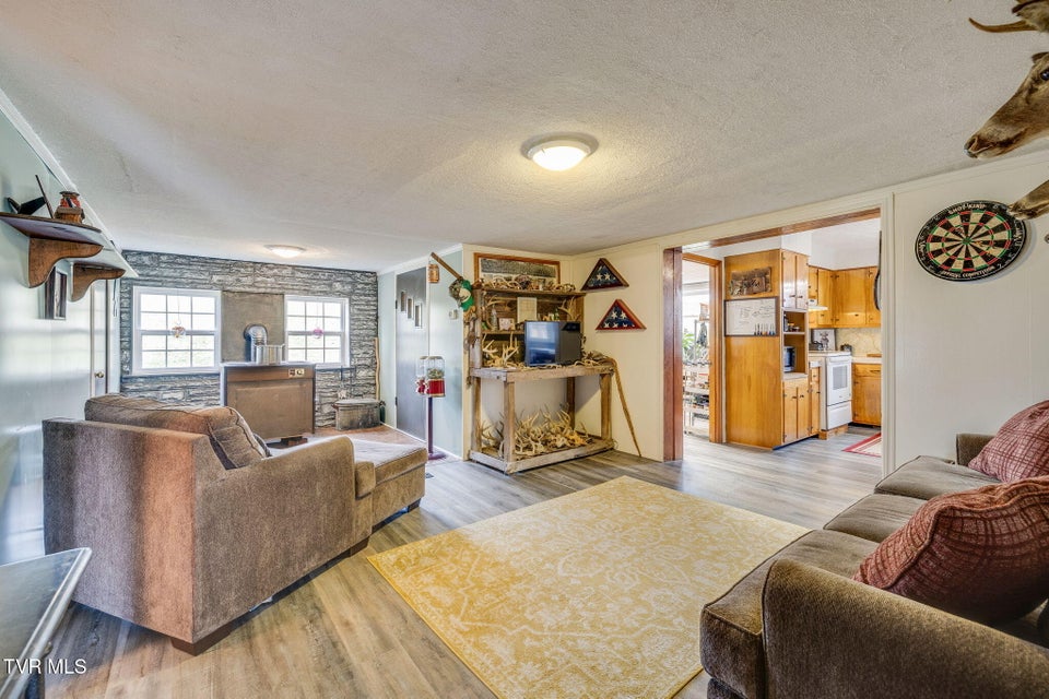 Photo #8: 125 Squirrel Haven Drive