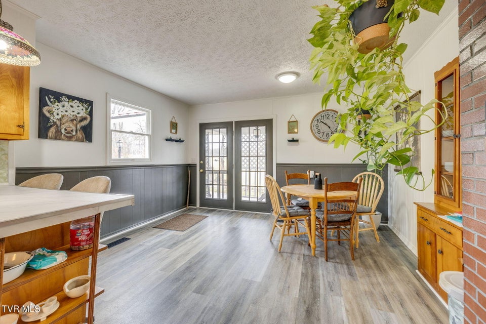 Photo #13: 125 Squirrel Haven Drive