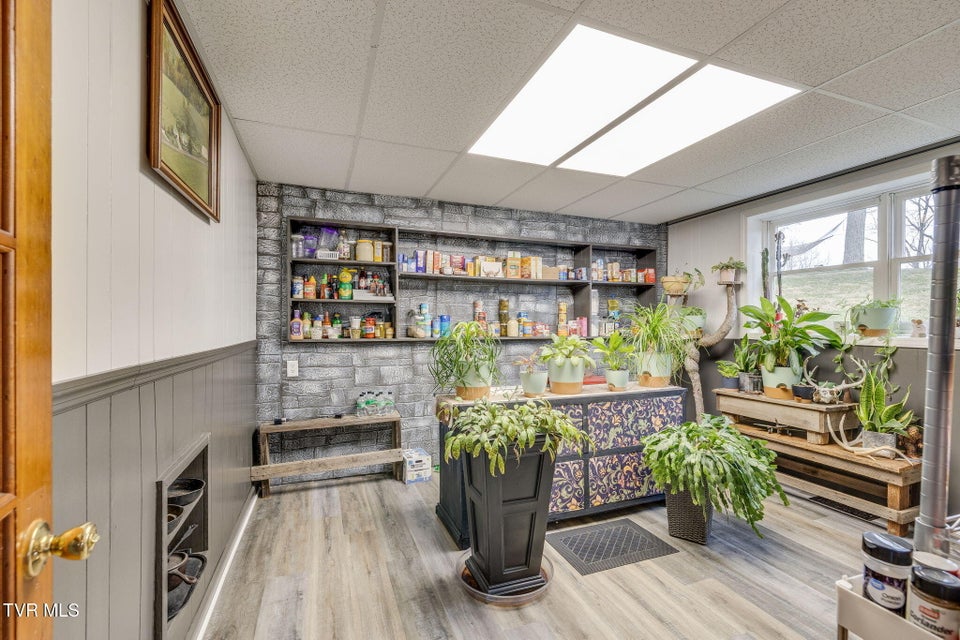 Photo #15: 125 Squirrel Haven Drive